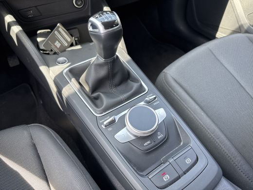 Audi Q2 30 TFSI 110PK PRO LINE CAMERA/NAVI/KEYLESS ActivLease financial lease