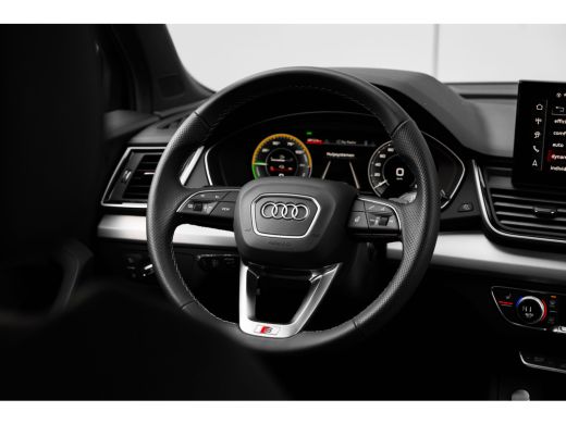 Audi Q5 50 TFSI e S edition Competition 299PK | Trekhaak | 360 Camera | Panorama dak | Bang&Olufsen 3D | ... ActivLease financial lease