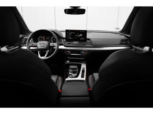 Audi Q5 50 TFSI e S edition Competition 299PK | Trekhaak | Luchtvering | Fijn nappa ledere stoelen | Pano... ActivLease financial lease