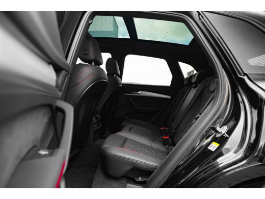 Audi Q5 50 TFSI e S edition Competition 299PK | Trekhaak | Luchtvering | Fijn nappa ledere stoelen | Pano... ActivLease financial lease