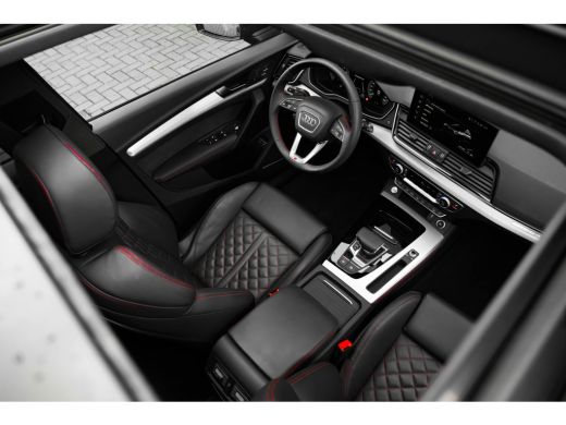 Audi Q5 50 TFSI e S edition Competition 299PK | Trekhaak | Luchtvering | Fijn nappa ledere stoelen | Pano... ActivLease financial lease