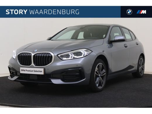 BMW 1 Serie 118i Sport Line Automaat / Sportstoelen / Achteruitrijcamera / LED / Cruise Control / Live Cockpi... BMW 1 Serie 118i Sport Line Automaat / Sportstoelen / Achteruitrijcamera / LED / Cruise Control / Live Cockpi...