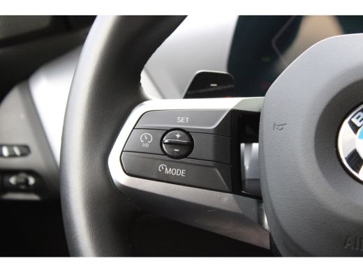 BMW 1 Serie 120 M Sport Automaat / Sportstoelen / M Adaptief onderstel / Comfort Access / Adaptieve LED / Par... ActivLease financial lease