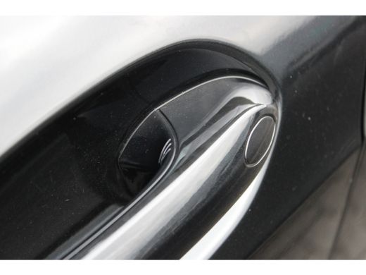 BMW 1 Serie 120 M Sport Automaat / Sportstoelen / M Adaptief onderstel / Comfort Access / Adaptieve LED / Par... ActivLease financial lease