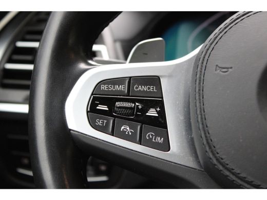 BMW X3 xDrive30e High Executive M Sport Automaat / Panoramadak / Trekhaak / Sportstoelen / LED / Parking... ActivLease financial lease