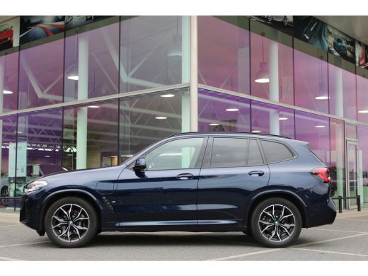 BMW X3 xDrive30e High Executive M Sport Automaat / Panoramadak / Trekhaak / Sportstoelen / LED / Parking... ActivLease financial lease