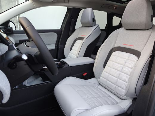 Citroën C5 Aircross 1.2 Hybrid 145 Max Leverbaar vanaf €37.990,- | Nieuw | | Aanhanger assistent | Afwijkende dakkleu... ActivLease financial lease