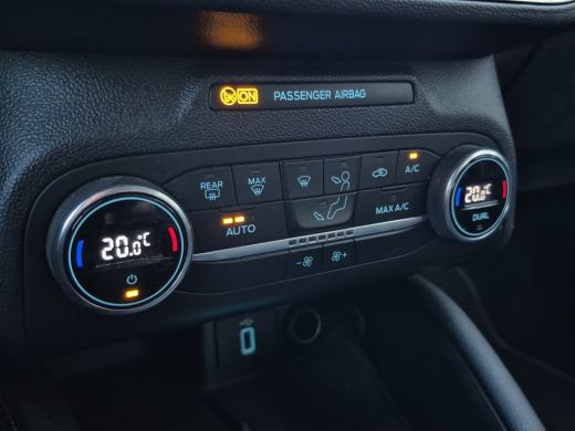 Ford Focus 1.0 EcoBoost Hybrid Titanium X Business Trekhaak uitklapbaar | Full map navigatie | Parkeersensor... ActivLease financial lease