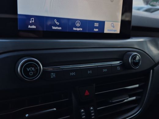 Ford Focus 1.0 EcoBoost Hybrid Titanium X Business Trekhaak uitklapbaar | Full map navigatie | Parkeersensor... ActivLease financial lease