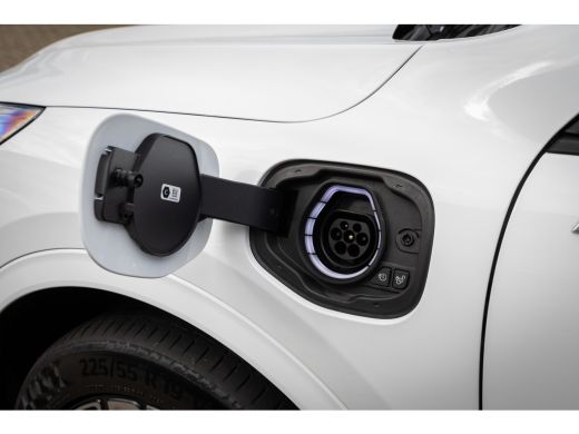 Ford Kuga 2.5 PHEV ST-Line X | Trekhaak | Pano | Matrix Led | Winter-Pack | technology-pack | Head-up | All... ActivLease financial lease