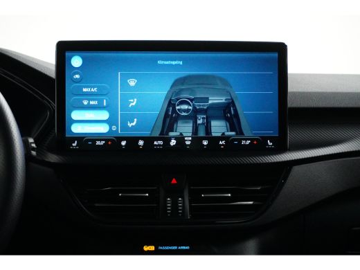 Ford Kuga ST-Line X | PHEV | Panoramadak | Trekhaak | Adap. Cruise | Winter Pack | Head-up ActivLease financial lease