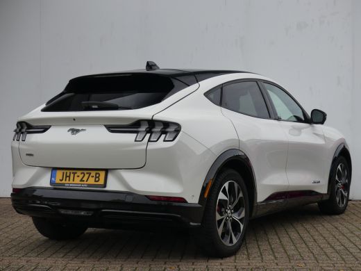 Ford Mustang Mach-E Mach-E Extended AWD 98 kWh | 100% dealeronderhouden | Achteruitrijcamera | Apple Carplay/Android ... ActivLease financial lease