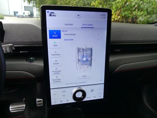 Ford Mustang Mach-E Mach-E Extended AWD 98 kWh | Achterspoiler | Achteruitrijcamera | Airco (automatisch) ActivLease financial lease