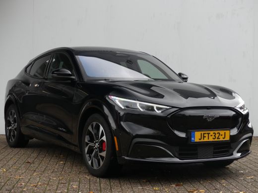 Ford Mustang Mach-E Mach-E Extended AWD 98 kWh | Achterspoiler | Achteruitrijcamera | Airco (automatisch) ActivLease financial lease