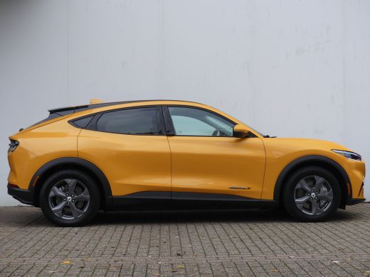 Ford Mustang Mach-E Mach-E Extended RWD 98 kWh ActivLease financial lease