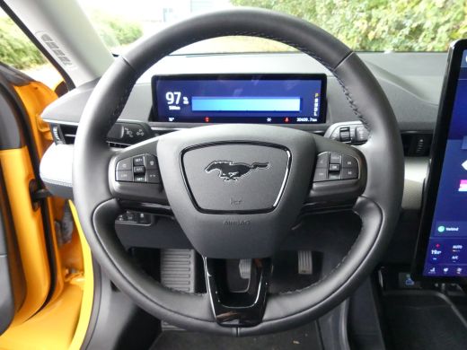 Ford Mustang Mach-E Mach-E Extended RWD 98 kWh ActivLease financial lease