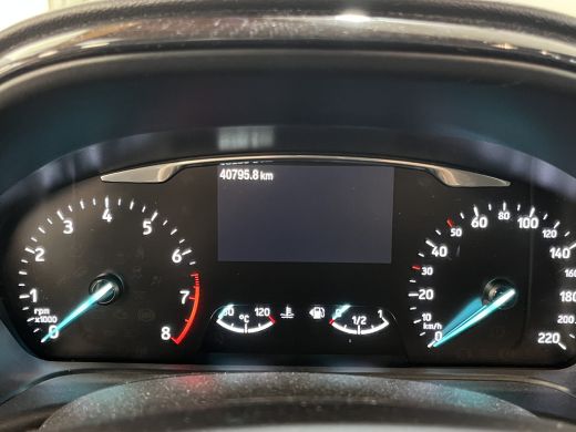 Ford Puma 1.0 EcoBoost Hybrid Titanium | Winter-pack | Massagestoelen | Navi | Lichtmetalen velgen | Apple/... ActivLease financial lease