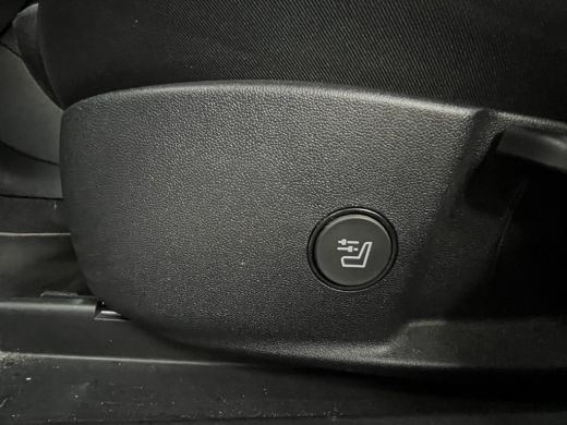 Ford Puma 1.0 EcoBoost Hybrid Titanium | Winter-pack | Massagestoelen | Navi | Lichtmetalen velgen | Apple/... ActivLease financial lease