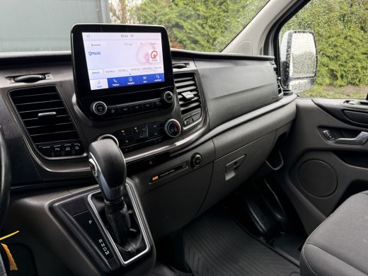 Ford Transit Custom 2.0 TDCI 130 PK AUTOMAAT / L2H1 / TREND / TREKHAAK / CRUISE / CAMERA / NAVI / LED ActivLease financial lease