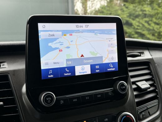 Ford Transit Custom 2.0 TDCI 130 PK AUTOMAAT / L2H1 / TREND / TREKHAAK / CRUISE / CAMERA / NAVI / LED ActivLease financial lease