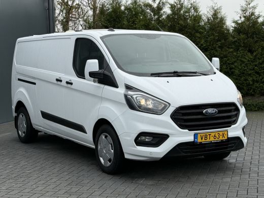 Ford Transit Custom 2.0 TDCI 130 PK AUTOMAAT / L2H1 / TREND / TREKHAAK / CRUISE / CAMERA / NAVI / LED ActivLease financial lease