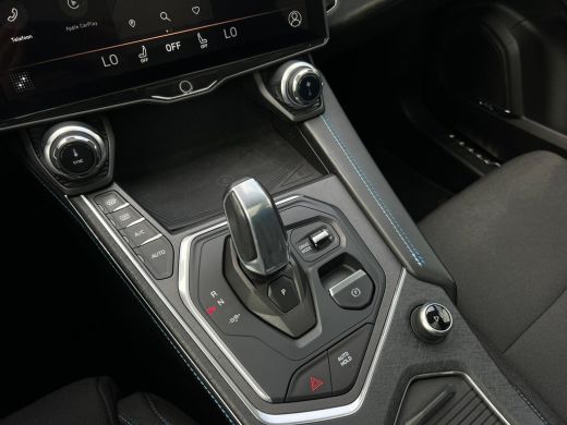 Lynk & Co 01 1.5 4X ZWART OP VOORRAAD! NL AUTO | TREKHAAK | CAMERA | PANO | ActivLease financial lease