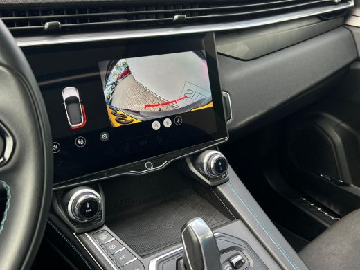 Lynk & Co 01 1.5 4X ZWART OP VOORRAAD! NL AUTO | TREKHAAK | CAMERA | PANO | ActivLease financial lease