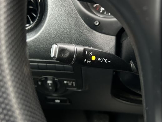 Mercedes-Benz Vito 110 CDI 102 PK RWD / L2H1 / 1e EIG. / 47.247 KM !! / TREKHAAK / ECC AIRCO / CRUISE / BLUETOOTH / PDC ActivLease financial lease