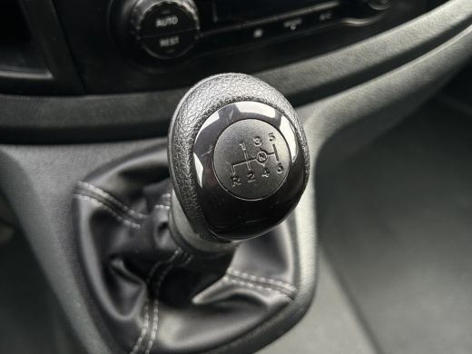 Mercedes-Benz Vito 110 CDI 102 PK RWD / L2H1 / 1e EIG. / 47.247 KM !! / TREKHAAK / ECC AIRCO / CRUISE / BLUETOOTH / PDC ActivLease financial lease