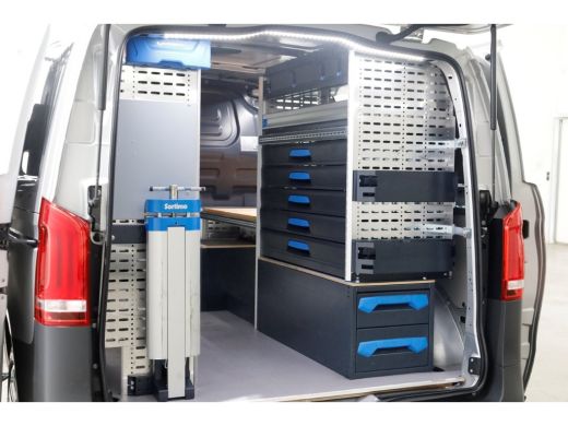 Mercedes-Benz Vito 114 CDI 136pk Compact 9G Automaat 2x Schuifdeur/LED/Camera/Inrichting 07-2022 ActivLease financial lease