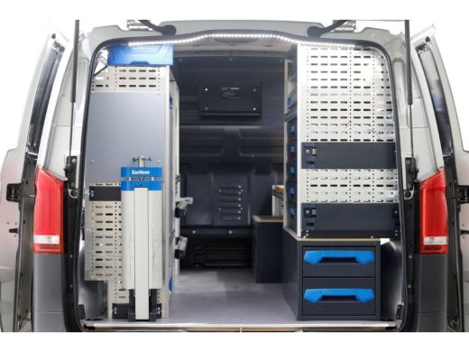 Mercedes-Benz Vito 114 CDI 136pk Compact 9G Automaat 2x Schuifdeur/LED/Camera/Inrichting 07-2022 ActivLease financial lease