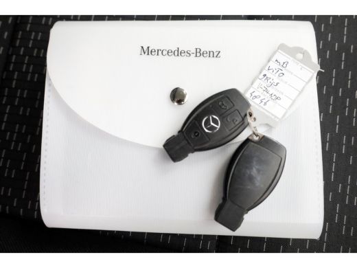 Mercedes-Benz Vito 114 CDI 136pk Compact 9G Automaat 2x Schuifdeur/LED/Camera/Inrichting 07-2022 ActivLease financial lease