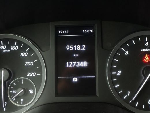 Mercedes-Benz Vito 116 CDI 163 PK LANG + TREKHAAK | STOELVERW. | PDC | CRUISE CONTROL | AIRCO ActivLease financial lease