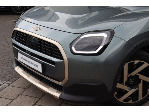 Mini Countryman C Automaat / Favoured Trim / Pakket XL / 19" Kaleido Spoke 2-tone / Trekhaak ActivLease financial lease
