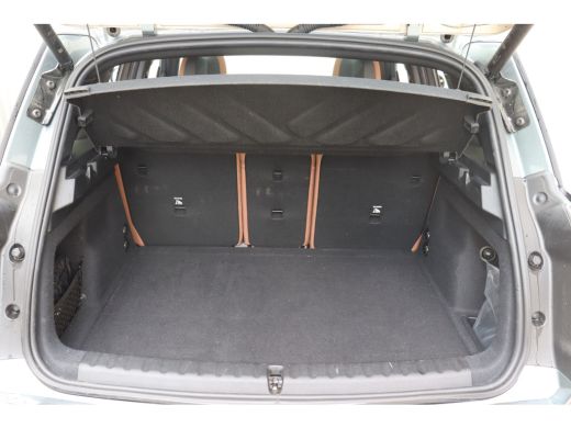 Mini Countryman C Automaat / Favoured Trim / Pakket XL / 19" Kaleido Spoke 2-tone / Trekhaak ActivLease financial lease