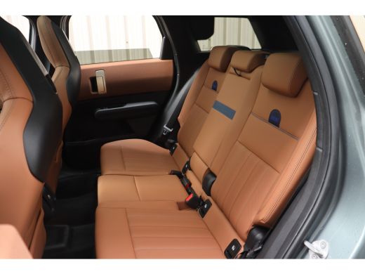 Mini Countryman C Automaat / Favoured Trim / Pakket XL / 19" Kaleido Spoke 2-tone / Trekhaak ActivLease financial lease