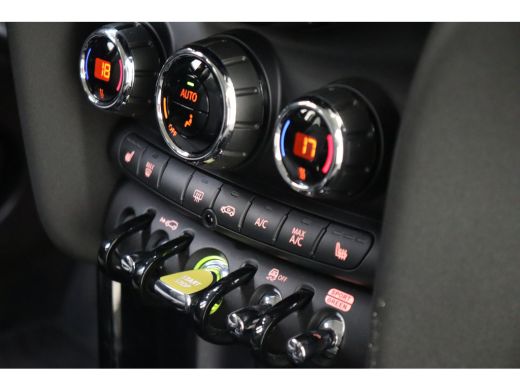 Mini Electric Classic / Sportstoelen / LED / Stoelverwarming / Cruise Control / Airconditioning / PDC ActivLease financial lease