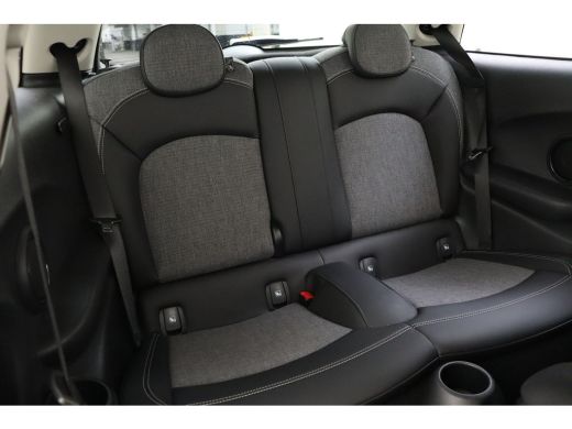 Mini Electric Classic / Sportstoelen / LED / Stoelverwarming / Cruise Control / Airconditioning / PDC ActivLease financial lease