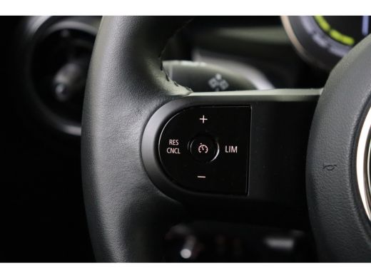 Mini Electric Classic / Sportstoelen / LED / Stoelverwarming / Cruise Control / Airconditioning / PDC ActivLease financial lease