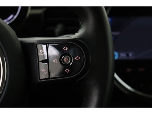 Mini Electric Classic / Sportstoelen / LED / Stoelverwarming / Cruise Control / Airconditioning / PDC ActivLease financial lease