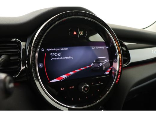 Mini Electric Classic / Sportstoelen / LED / Stoelverwarming / Cruise Control / Airconditioning / PDC ActivLease financial lease