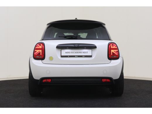 Mini Electric Classic / Sportstoelen / LED / Stoelverwarming / Cruise Control / Airconditioning / PDC ActivLease financial lease