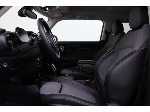 Mini Electric Classic / Sportstoelen / LED / Stoelverwarming / Cruise Control / Airconditioning / PDC ActivLease financial lease