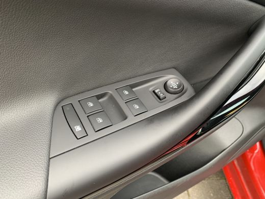 Opel Astra Sports Tourer 1.2 Business Elegance Airco | Camera | Cruise Control | DAB | Keyless | LED | Navi ... ActivLease financial lease