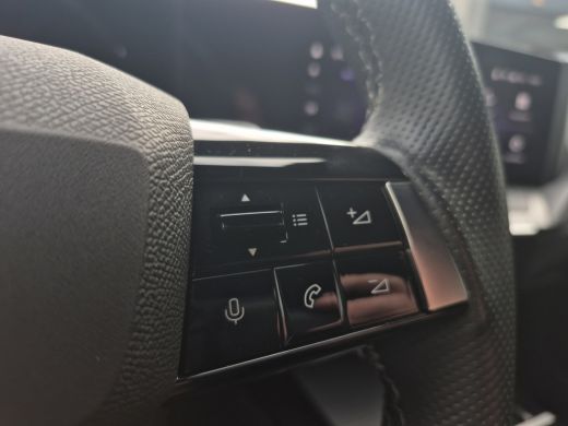 Opel Astra Sports Tourer 1.2 Turbo Ultimate Voorruit+Stoel+Stuur verwarming | 360* camera | Full LED | Adapt... ActivLease financial lease