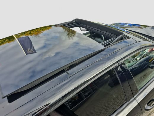 Opel Astra Sports Tourer 1.2 Turbo Ultimate Voorruit+Stoel+Stuur verwarming | 360* camera | Full LED | Adapt... ActivLease financial lease