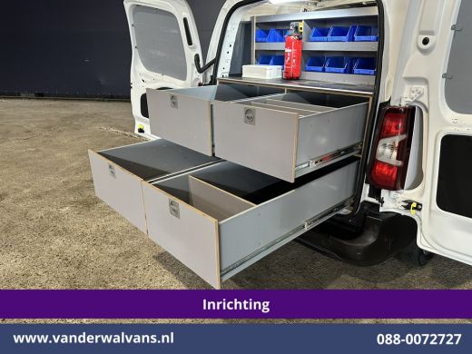 Opel Combo 1.5D 102pk L2H1 Inrichting Euro6 Airco | 2x Zijdeur | Trekhaak | Cruisecontrol Parkeersensoren ActivLease financial lease