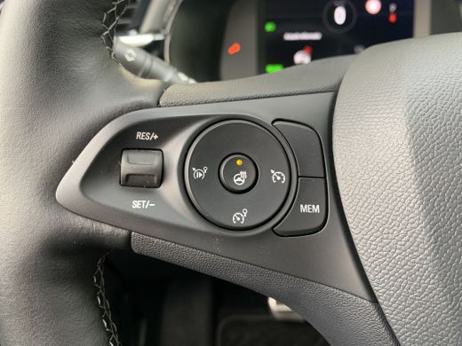 Opel Corsa-e Ultimate 50 kWh Airco | Alcantara | Cruise Control | Keyless | LED | Navi | Massagestoel | PDC Ac... ActivLease financial lease