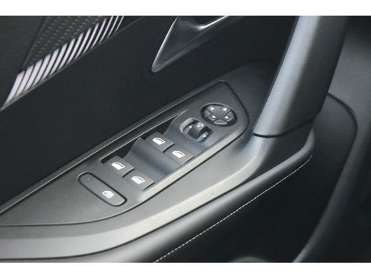 Peugeot 2008 1.2 Hybrid 136 Allure Automaat | Navigatie by App | Full-LED | Parkeersensoren | Cruise Control |... ActivLease financial lease
