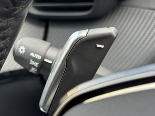 Peugeot 208 1.2 Mild Hybrid Allure 145PK AUT | Comfort Pakket | Keyless Start & Entry | Achteruitrijcamera | ... ActivLease financial lease